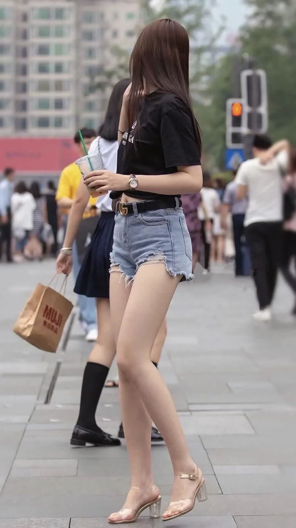 挖掘机报价单格式范本（挖掘机价格查询）
